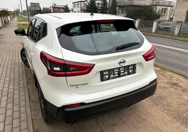 Nissan Qashqai cena 72900 przebieg: 31149, rok produkcji 2018 z Sieraków małe 352